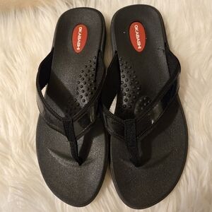 Okabashi Maui Women's size ML (8-9) Black Flip Flop Sandals Very Good Condition